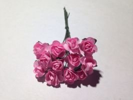 Иллюстрация Бутоны роз 15 мм/ Розовые нежные, 12 шт - бумажные цветы
