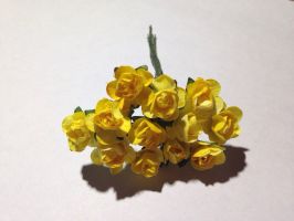 Иллюстрация W02582 Бутоны роз 15 мм/ Желтые, 12 шт - бумажные цветы