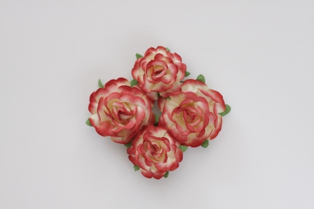 Иллюстрация SCB291805 Цветы чайной розы 3 см, 4 шт/ Красно-кремовые